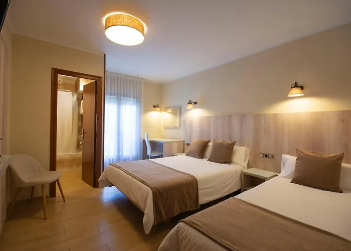 Hostal Noguera 2*