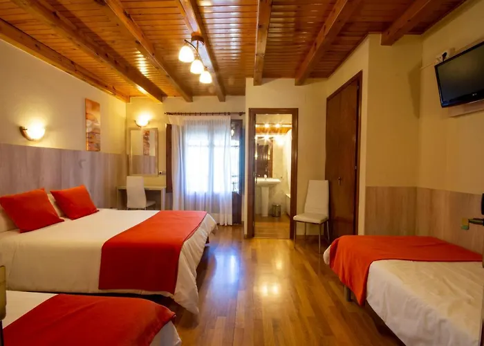 Gæstehus Hostal Noguera 2*