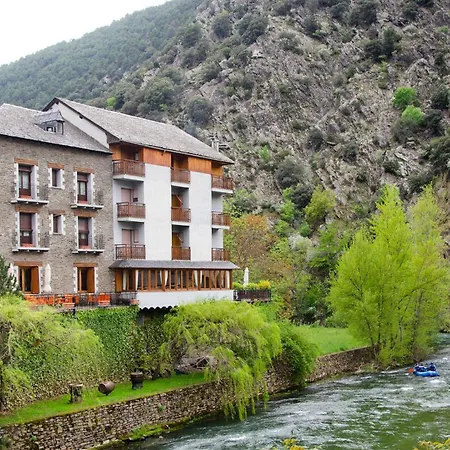 Hostal Noguera Maison d'hôtes Llavorsí