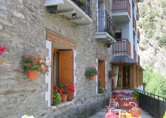 בית הארחה Hostal Noguera